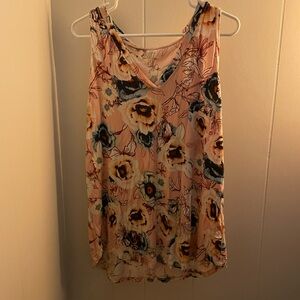 Floral V-Neck Tank Top - Peach and Cream